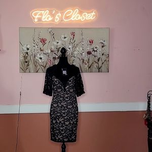 Ladies' Floral Lace Dress